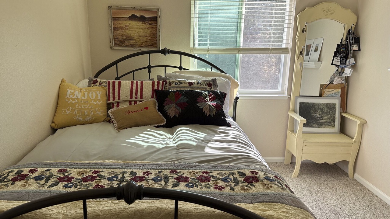 Photo of Bedroom in Petaluma