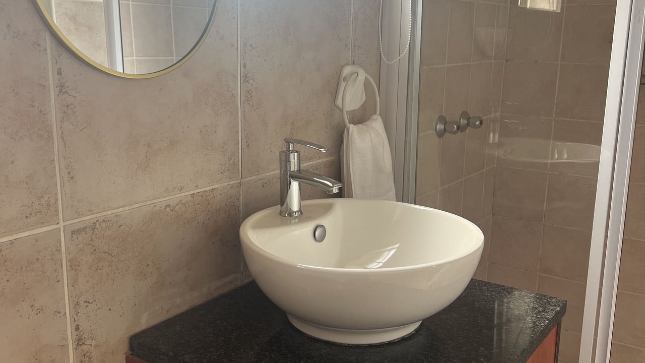 Photo of Bathroom in Greater Johannesburg Metropolitan Area