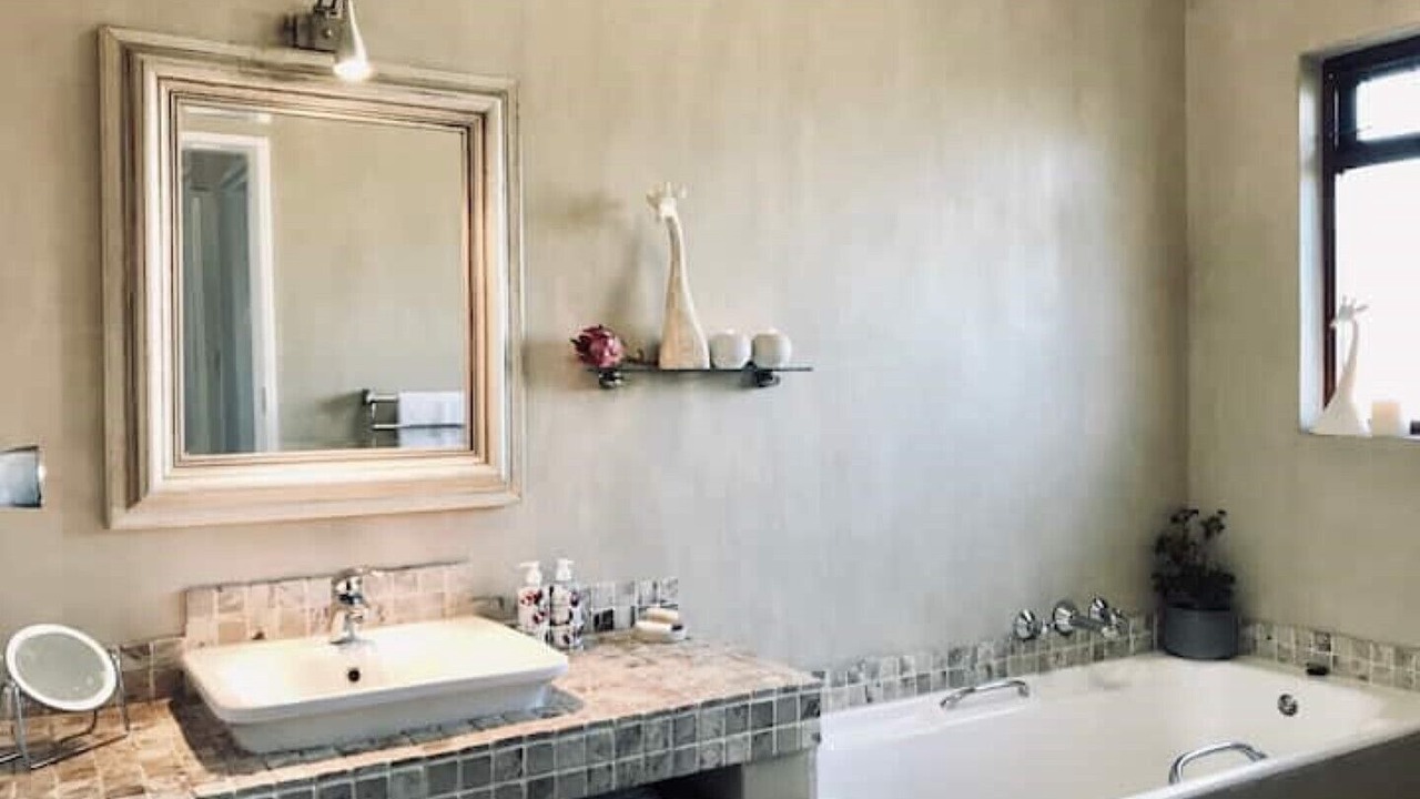 Photo of Bathroom in La Rochelle