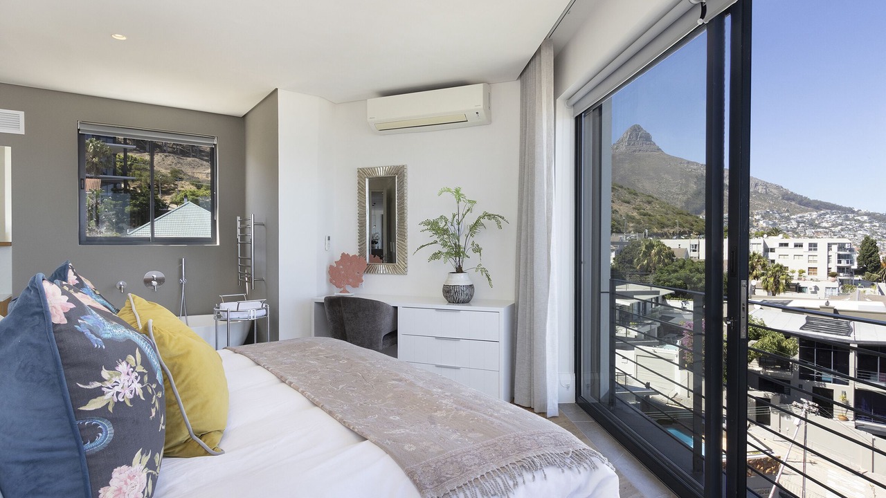 Photo of Bedroom in Sea Point