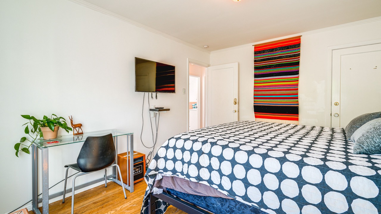 Photo of Bedroom in Sunset District