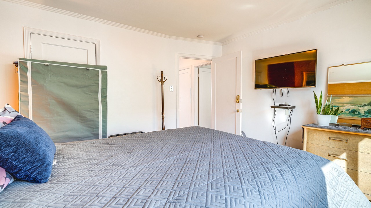Photo of Bedroom in Sunset District