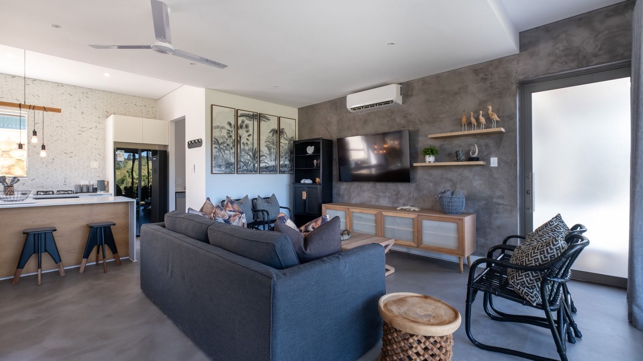 Photo of Livingroom in Salt Rock