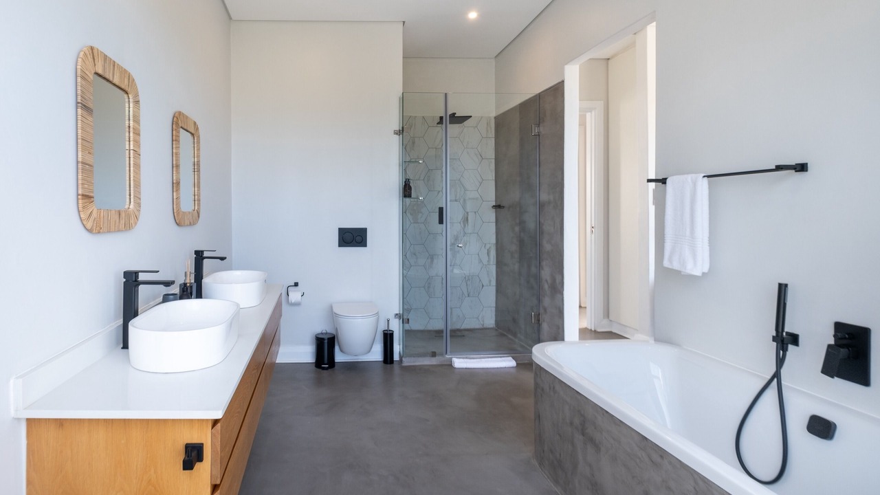 Photo of Bathroom in Salt Rock