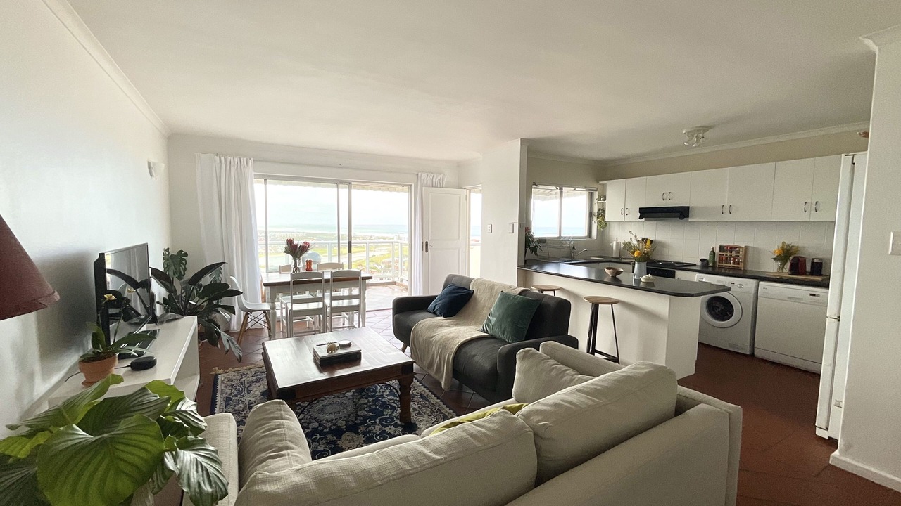 Photo of Livingroom in Muizenberg