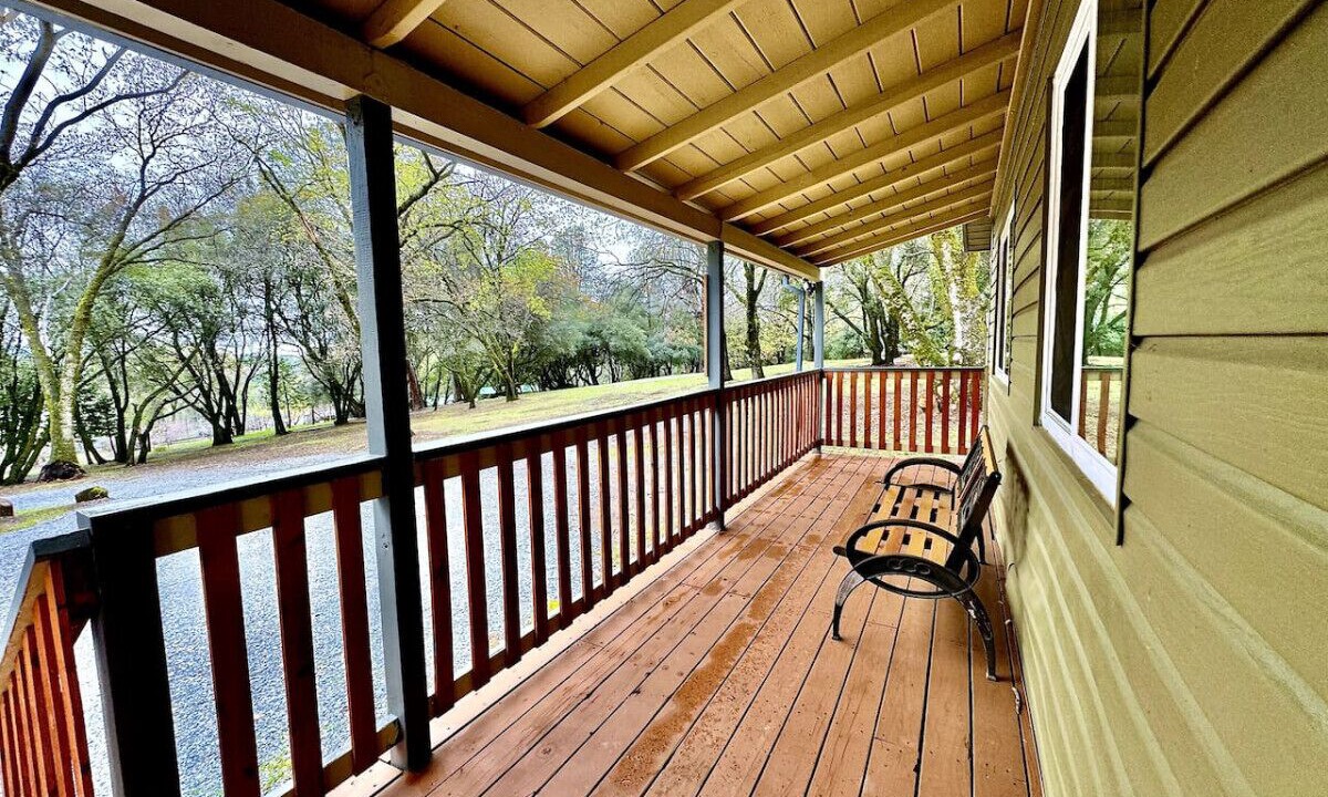 Photo of Patio Balcony in Fair Play