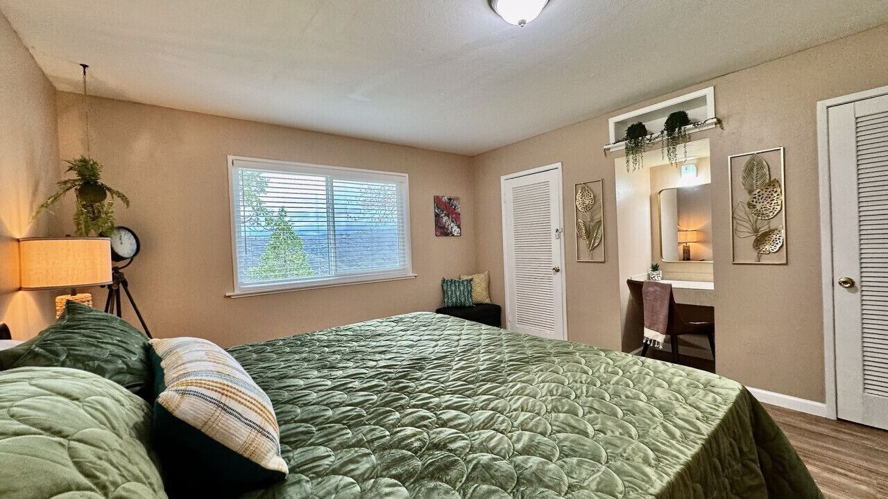 Photo of Bedroom in Fair Play