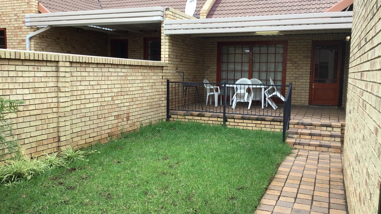 Photo of Patio Balcony in Bloemfontein
