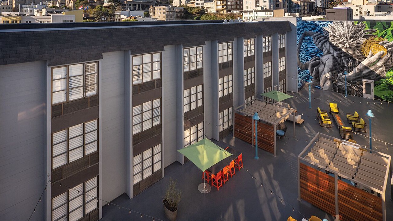Photo of Patio Balcony in Fisherman's Wharf