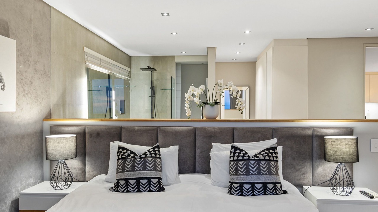 Photo of Bedroom in Three Anchor Bay