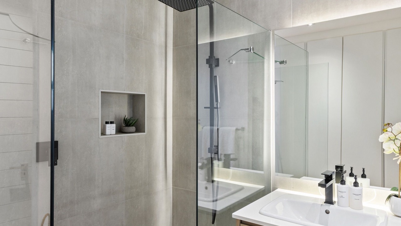 Photo of Bathroom in Three Anchor Bay