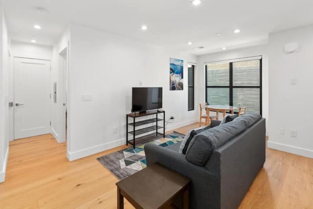 Photo of Livingroom in Inner Mission