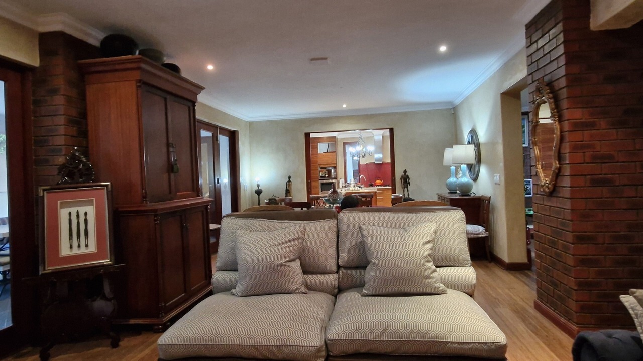 Photo of Livingroom in Greater Johannesburg Metropolitan Area