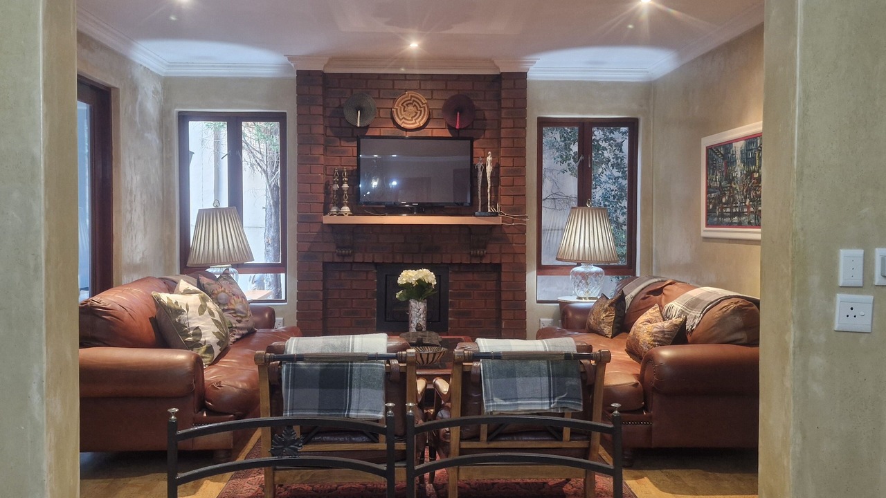 Photo of Livingroom in Greater Johannesburg Metropolitan Area
