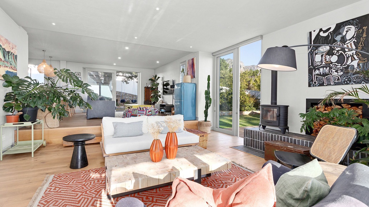 Photo of Livingroom in Camps Bay