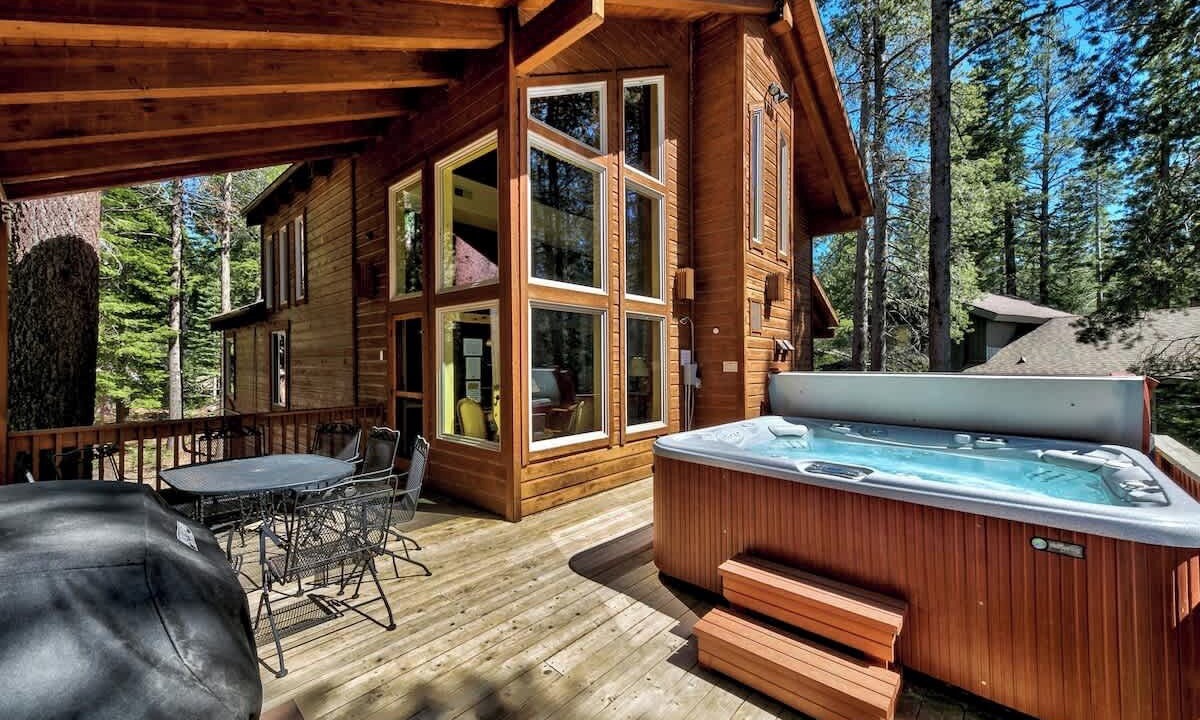 Photo of Patio Balcony in Truckee