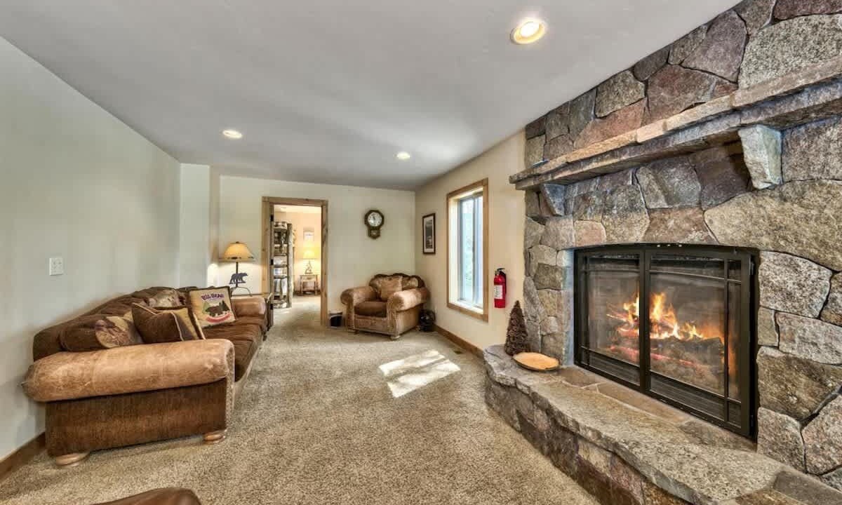 Photo of Livingroom in Truckee
