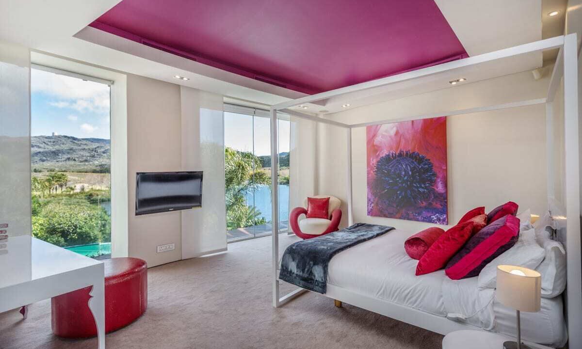Photo of Bedroom in Elgin
