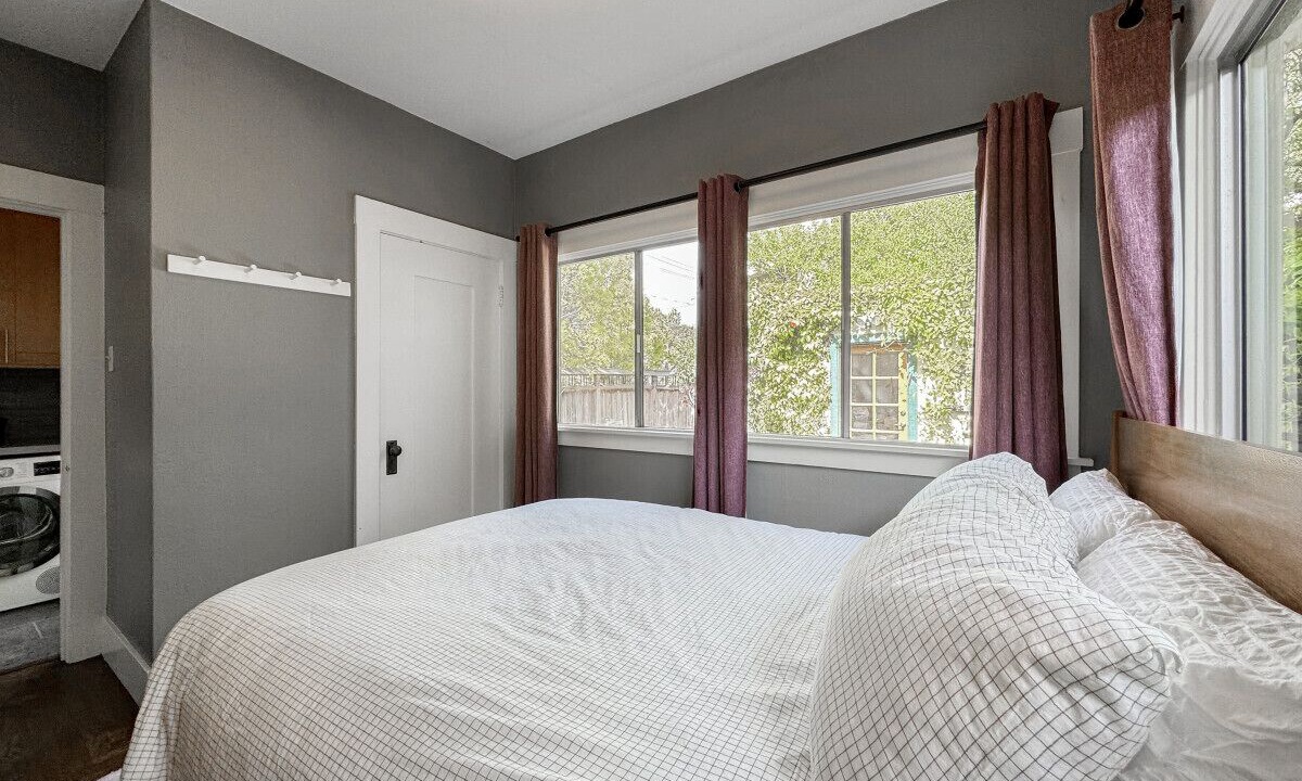 Photo of Bedroom in Central Berkeley