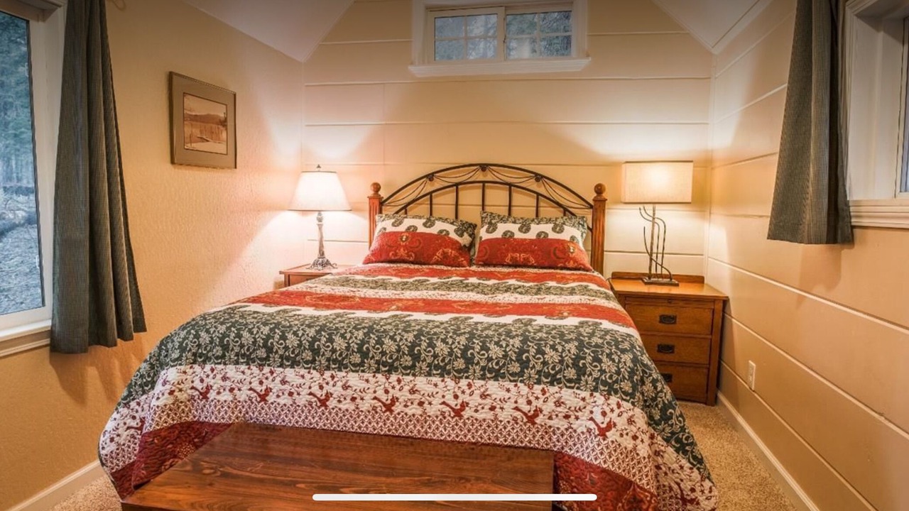 Photo of Bedroom in Camp Connell