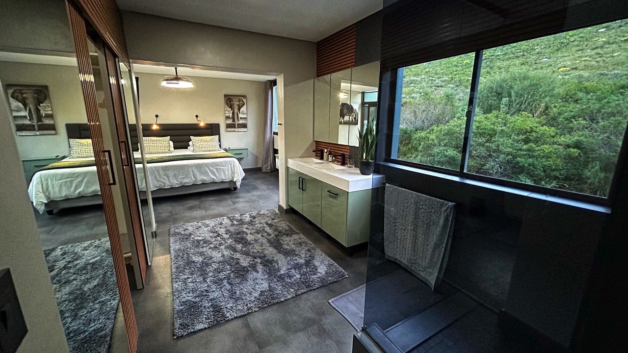 Photo of Bedroom in Hermanus Heights