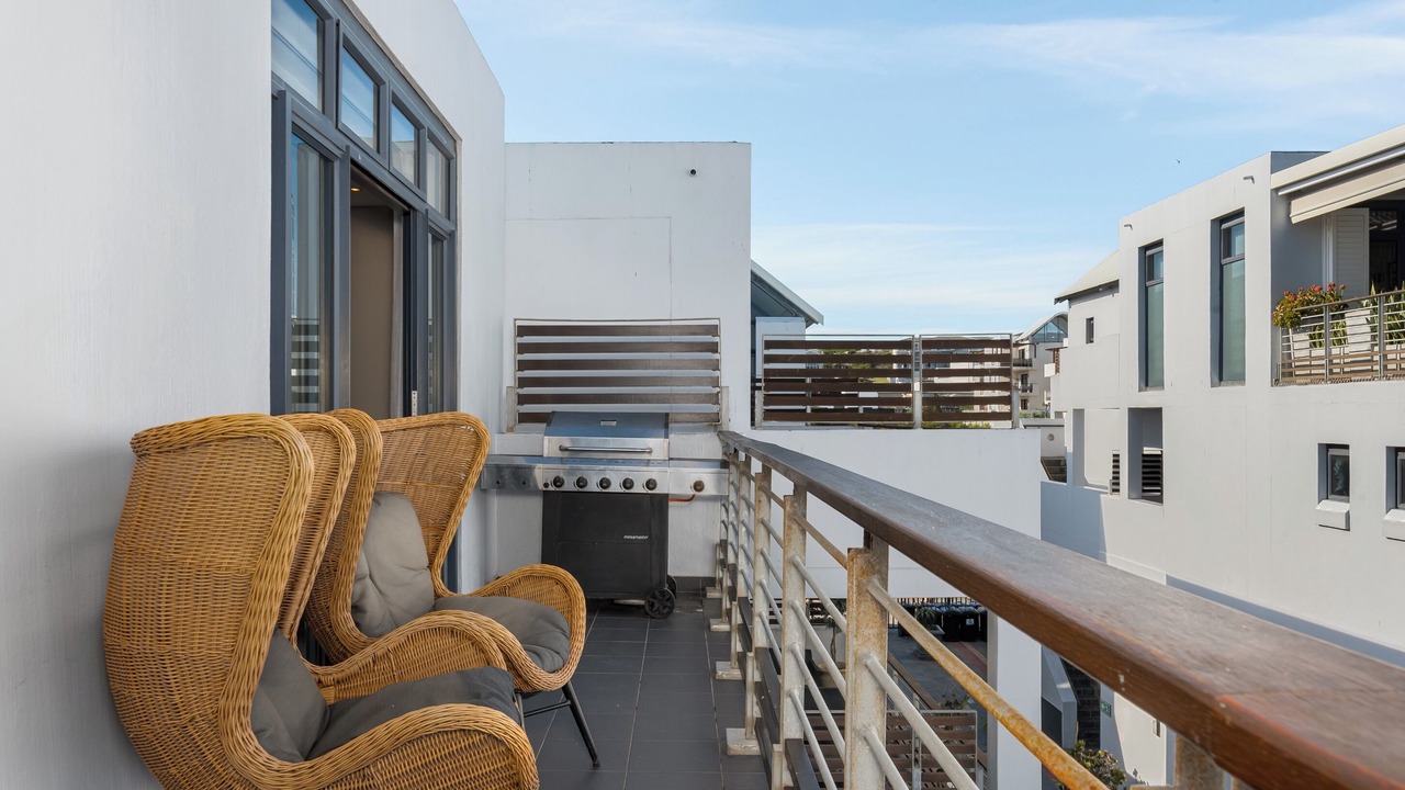 Photo of Patio Balcony in Big Bay