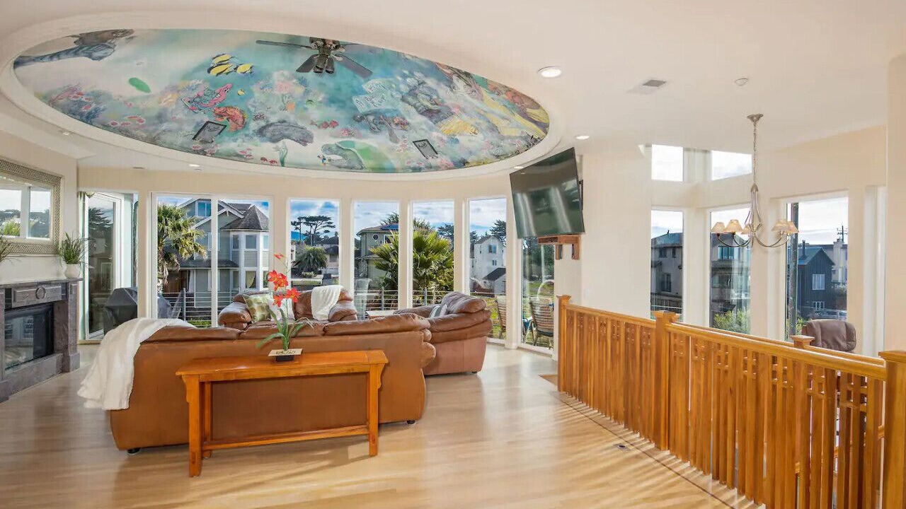 Photo of Livingroom in El Granada