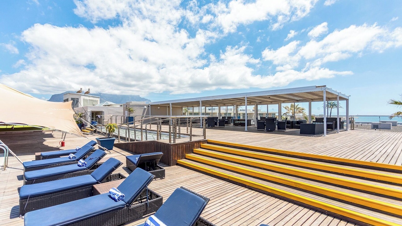 Photo of Patio Balcony in Lagoon Beach
