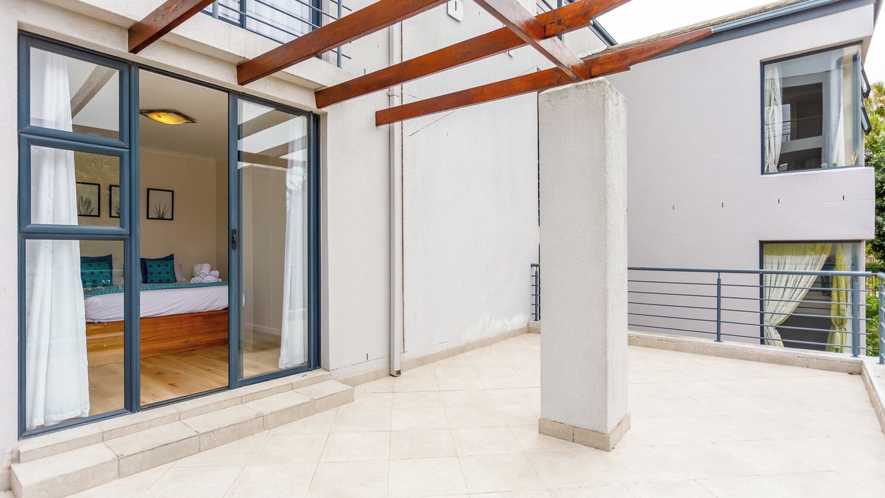 Photo of Patio Balcony in Century City