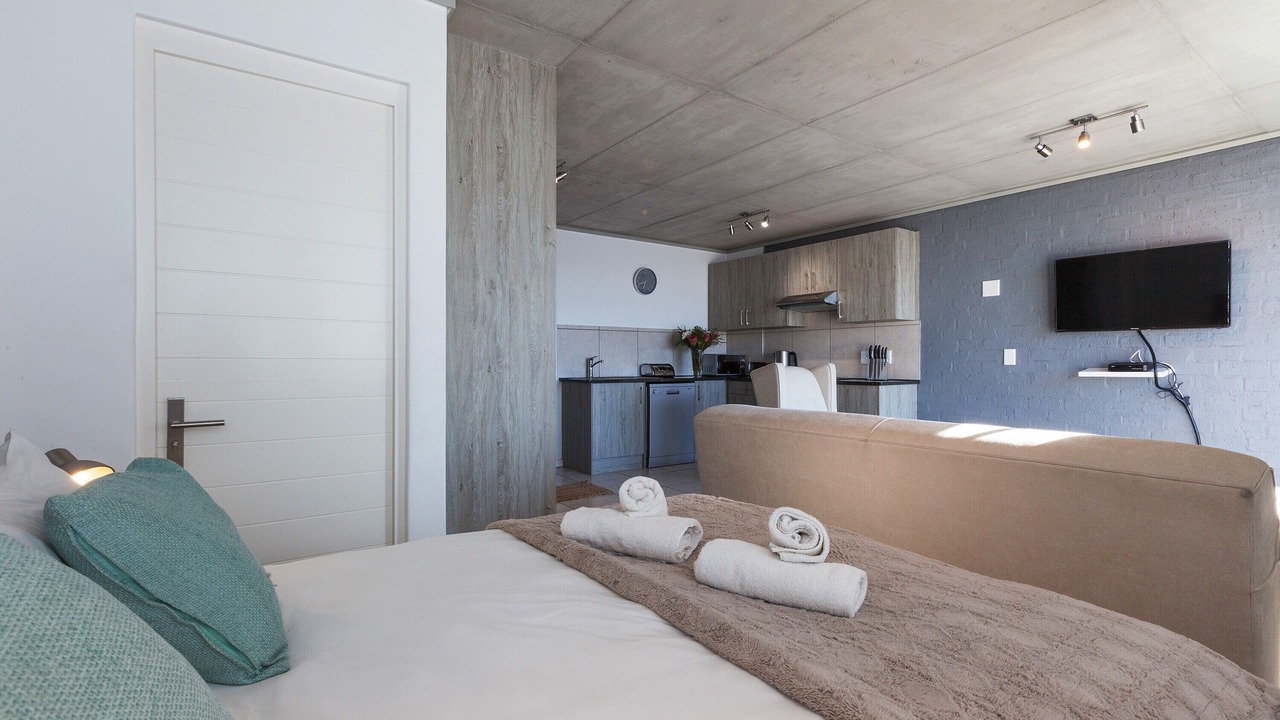 Photo of Bedroom in Milnerton
