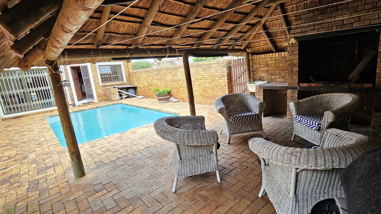 Photo of Patio Balcony in Belville