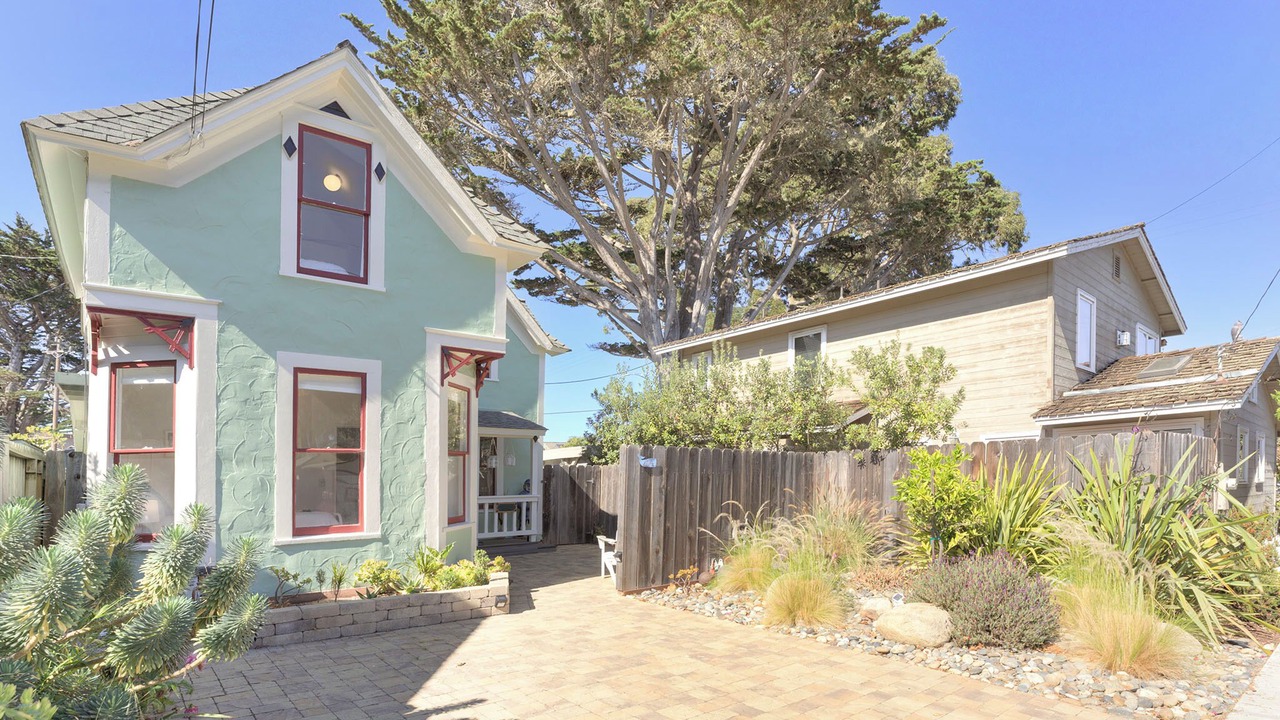 Photo of Others in Pacific Grove