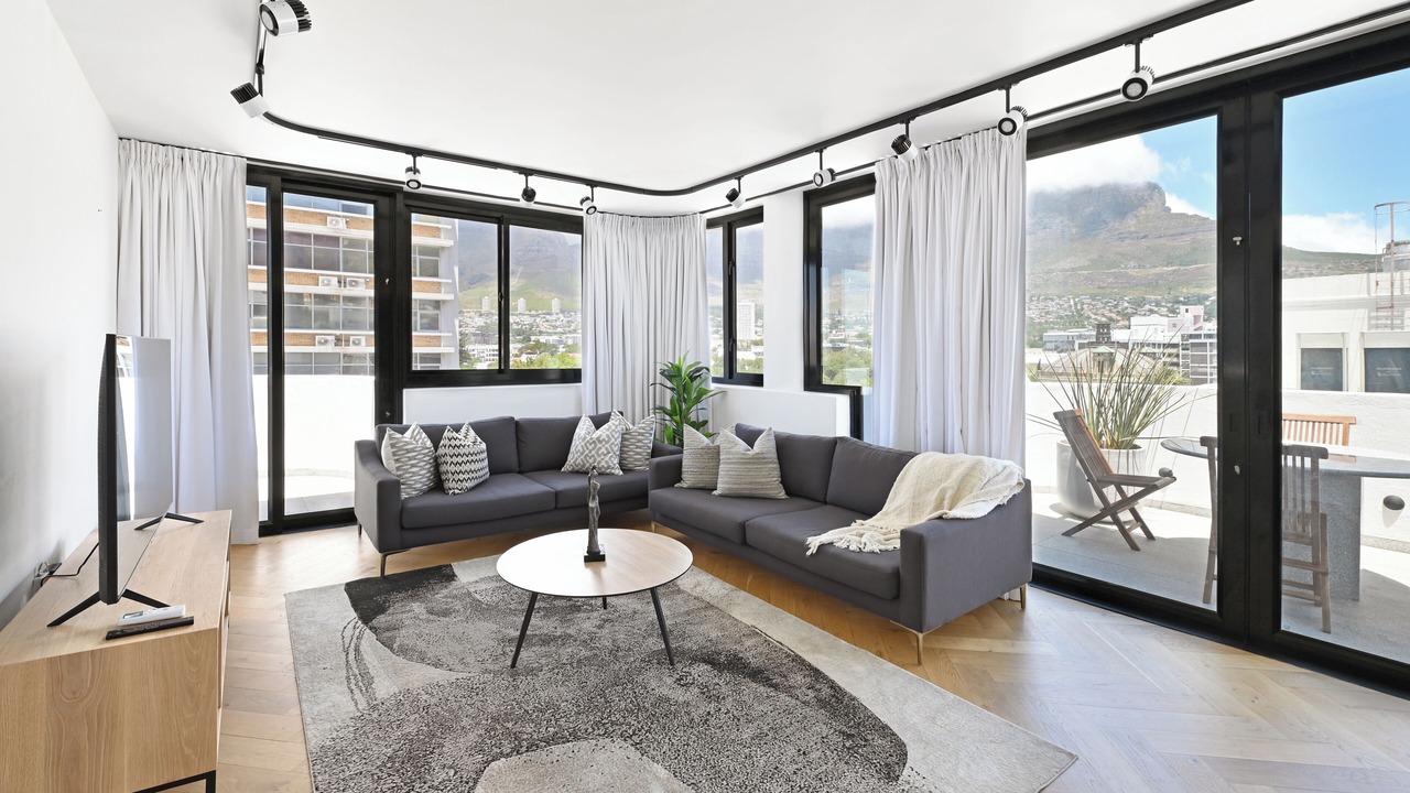 Photo of Livingroom in Cape Town City Centre