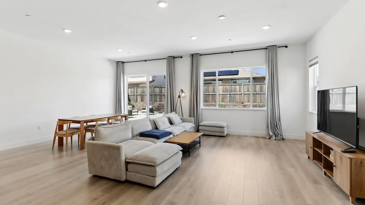 Photo of Livingroom in Folsom