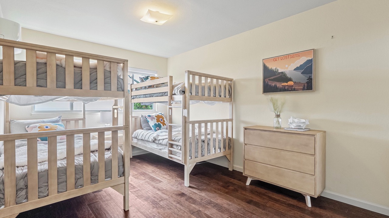 Photo of Bedroom in Moss Beach