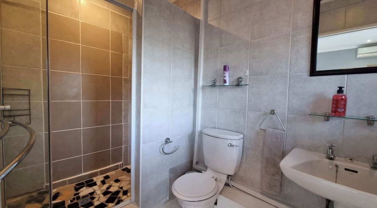 Photo of Bathroom in Umhlanga