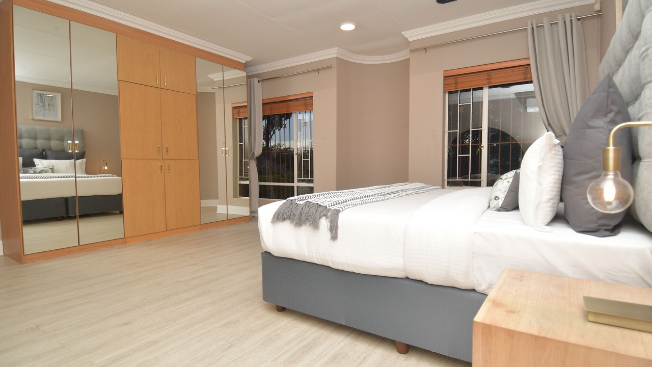 Photo of Bedroom in Waterkloof Glen