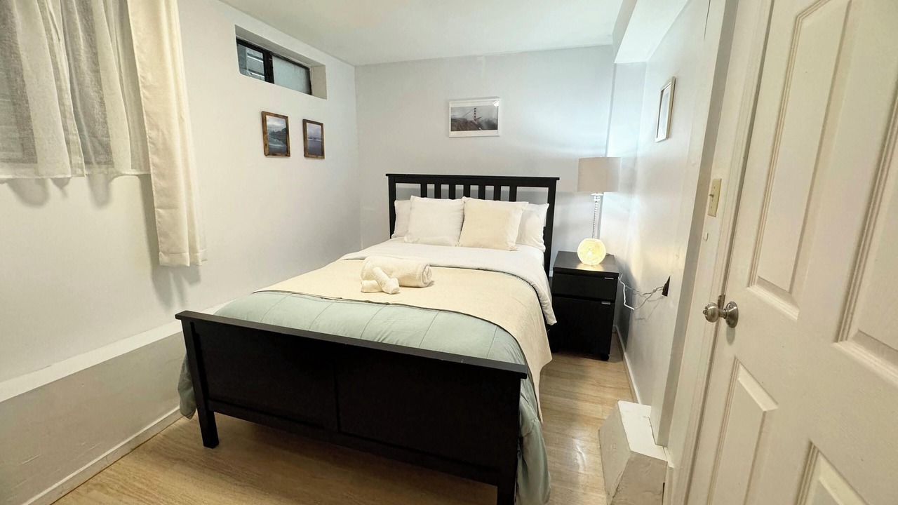 Photo of Bedroom in Central Richmond
