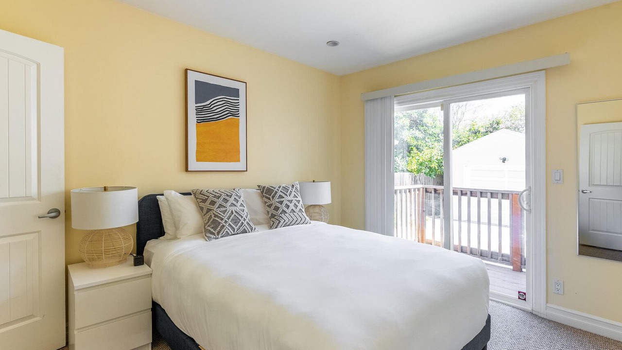 Photo of Bedroom in Menlo Park