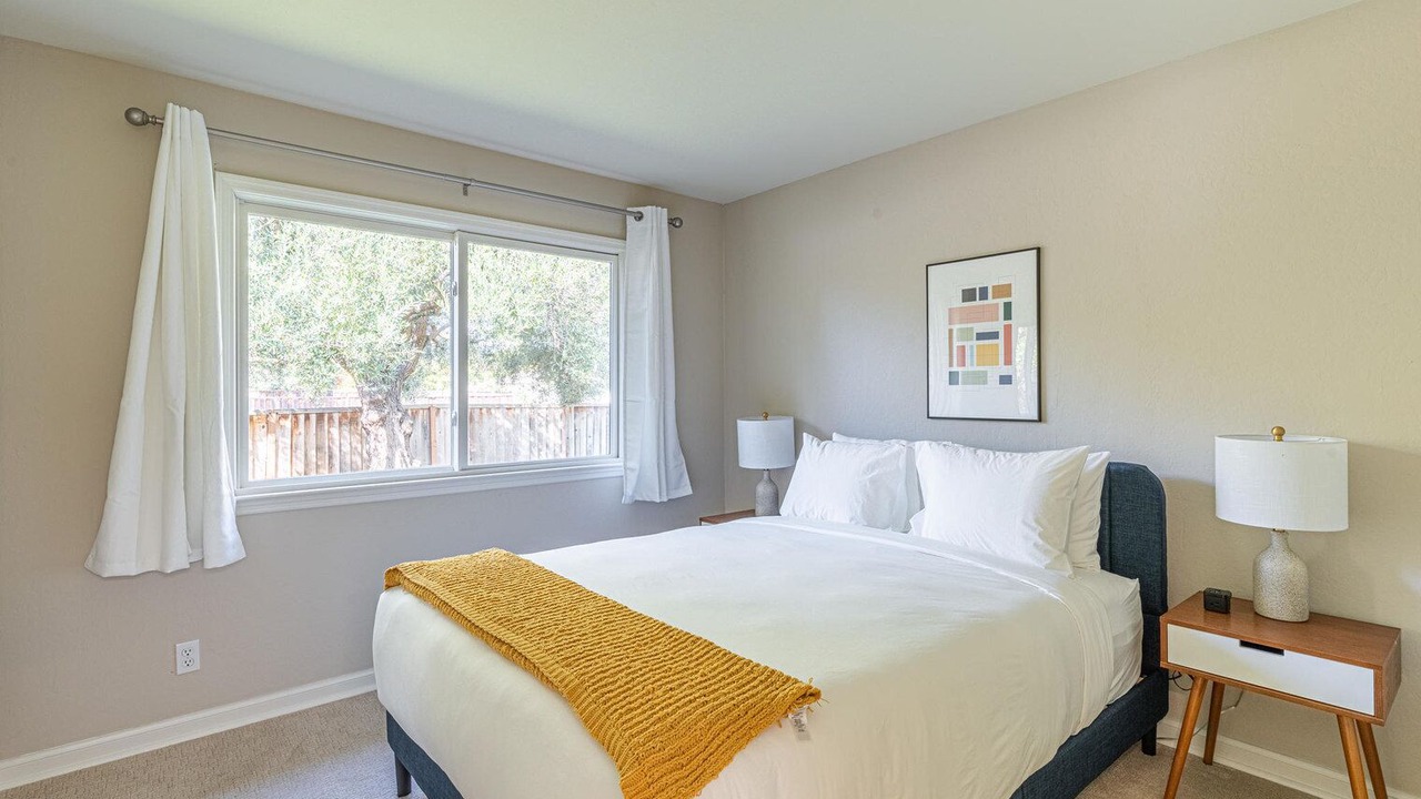 Photo of Bedroom in Waverly Park