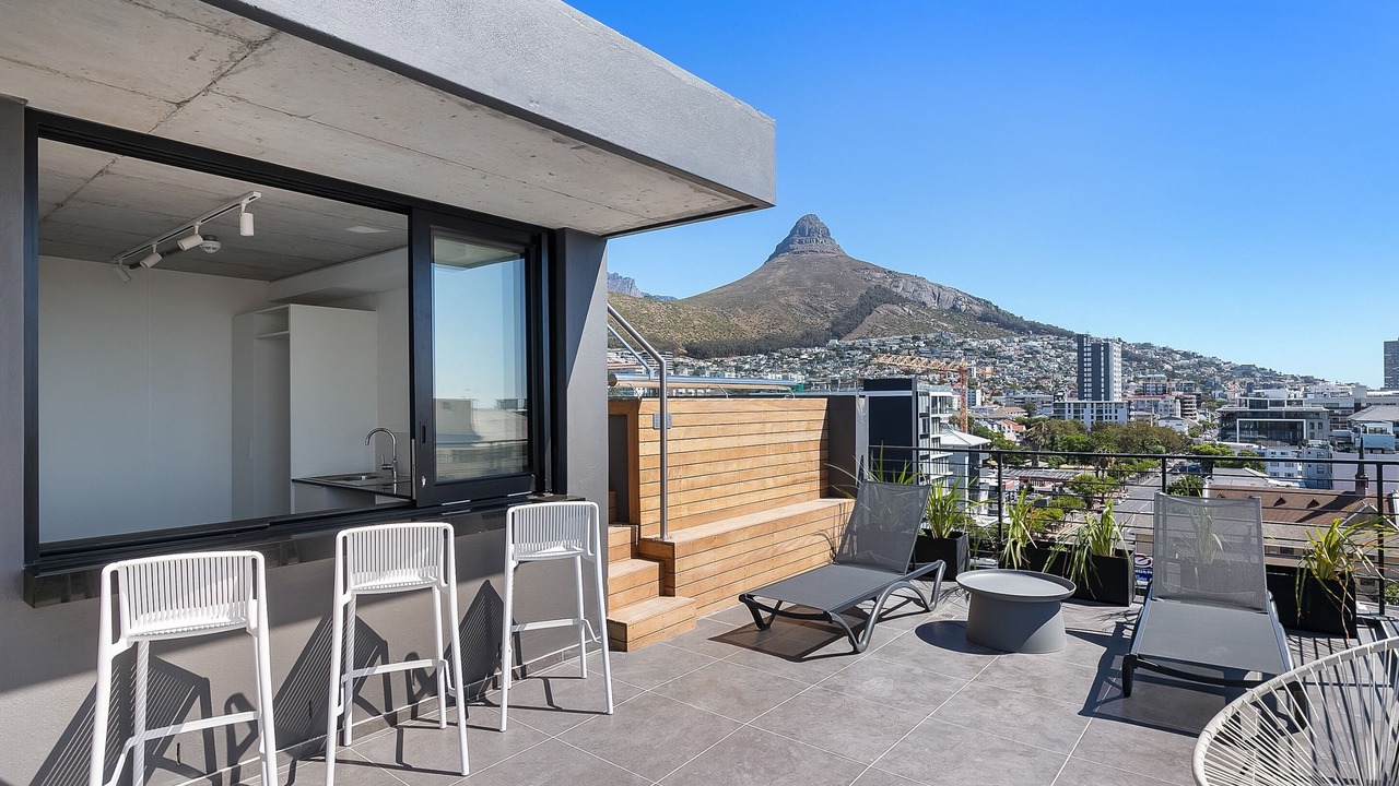 Photo of Patio Balcony in Sea Point