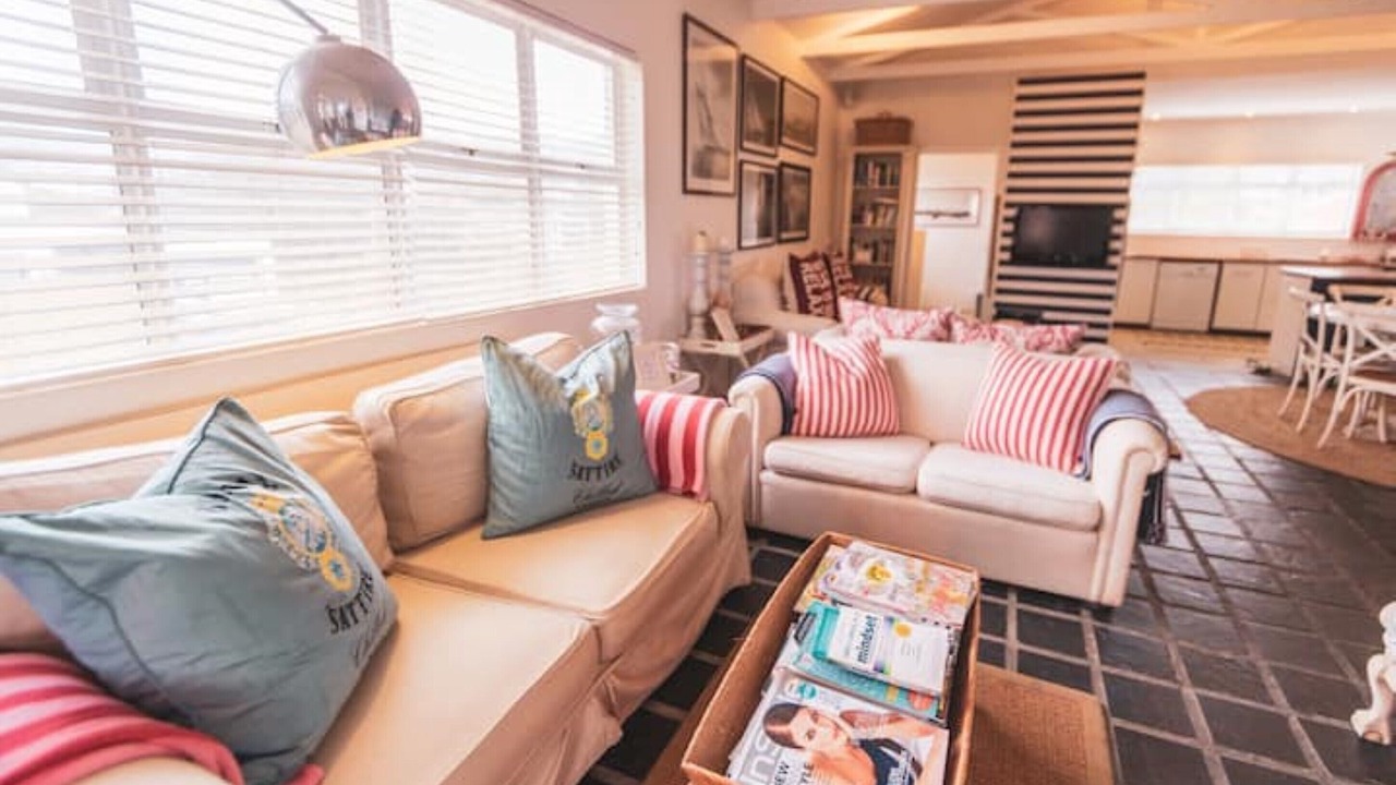 Photo of Livingroom in Pringle Bay