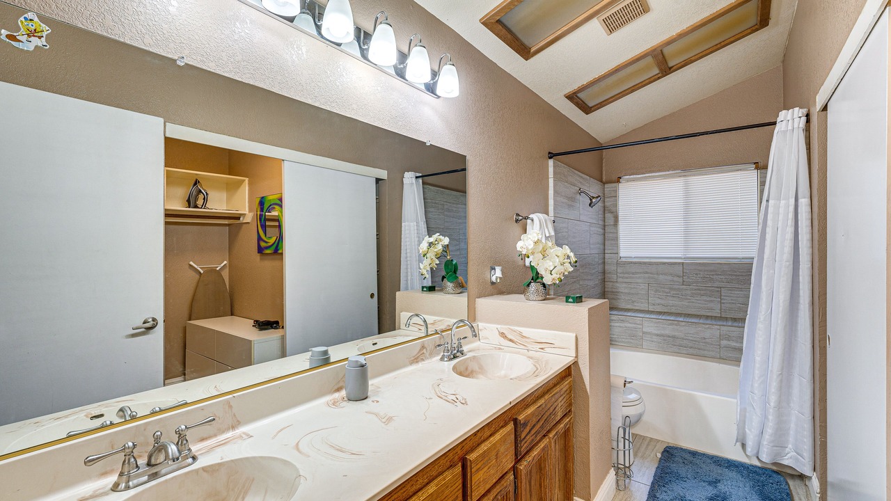Photo of Bathroom in Antelope