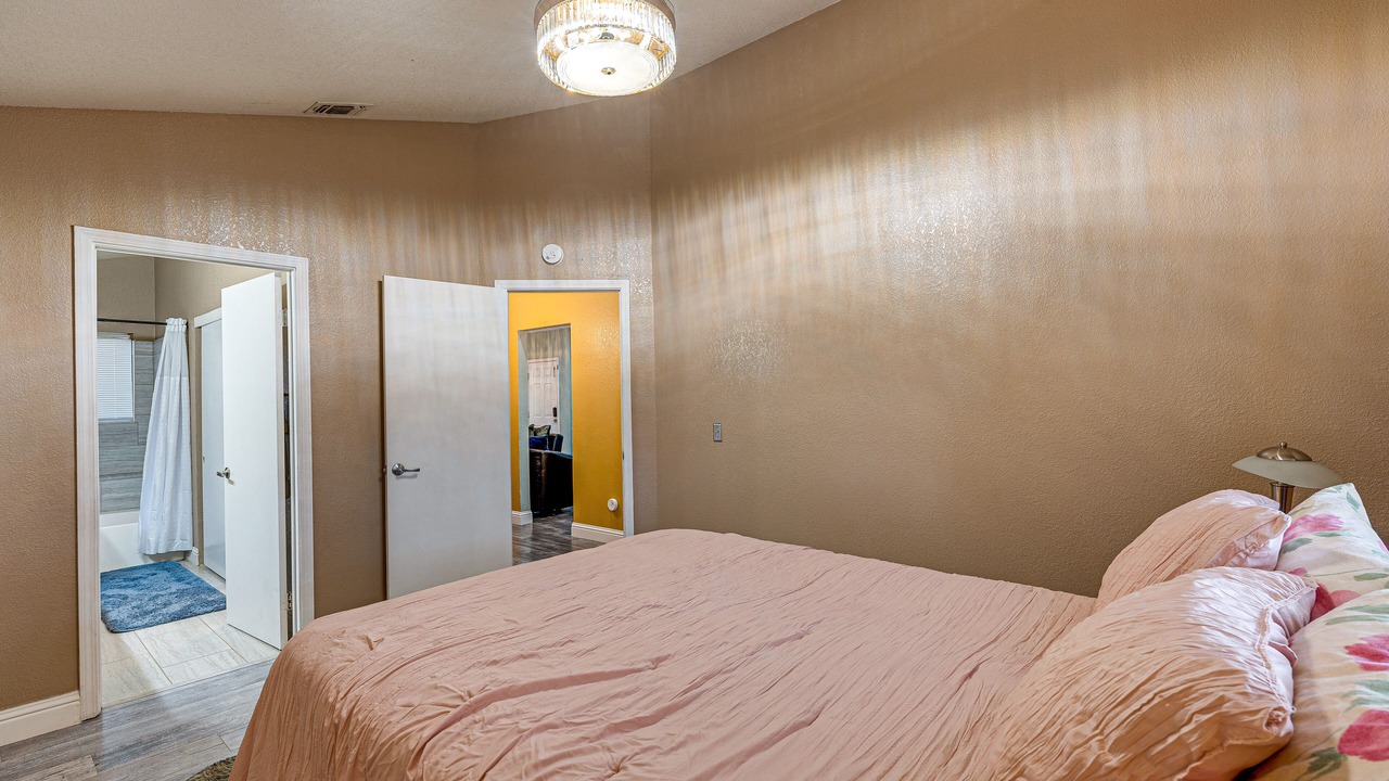 Photo of Bedroom in Antelope