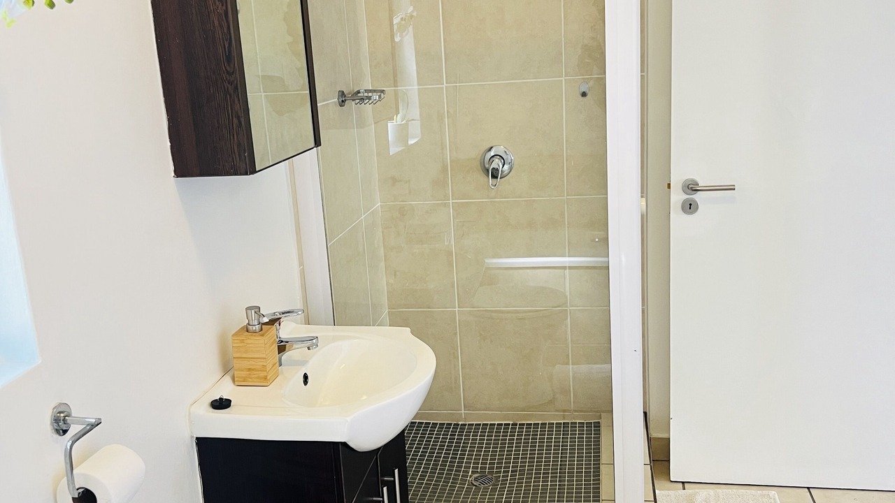 Photo of Bathroom in Greater Johannesburg Metropolitan Area