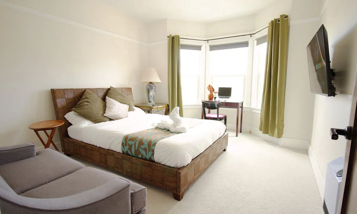 Photo of Bedroom in Bernal Heights