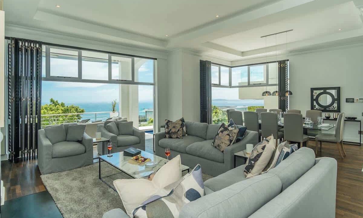 Photo of Livingroom in Bantry Bay
