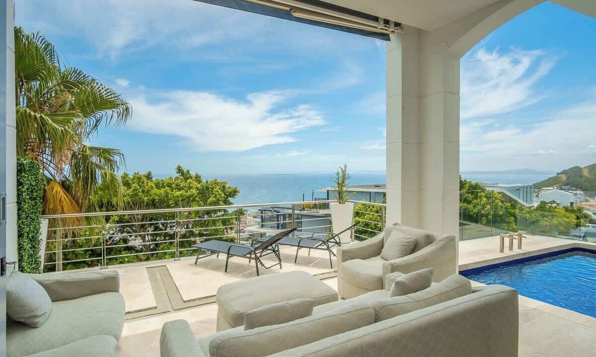 Photo of Outdoor in Bantry Bay