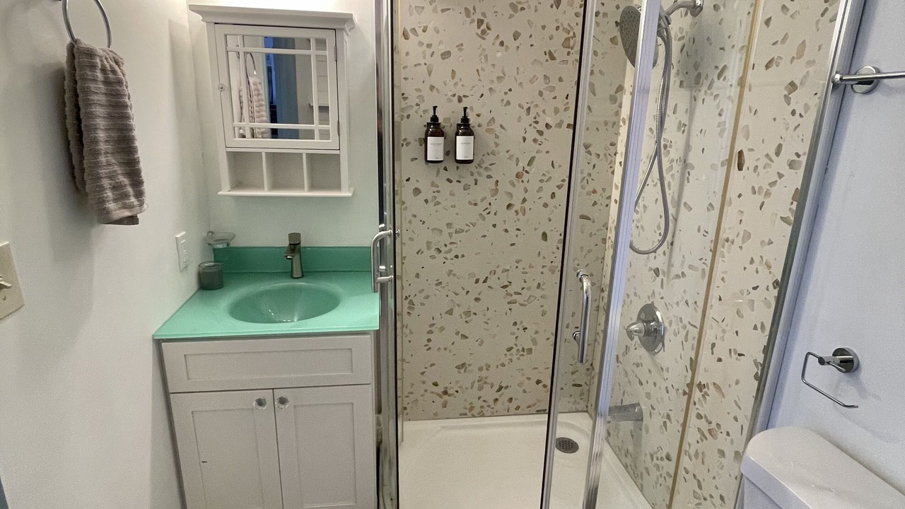 Photo of Bathroom in Oakland