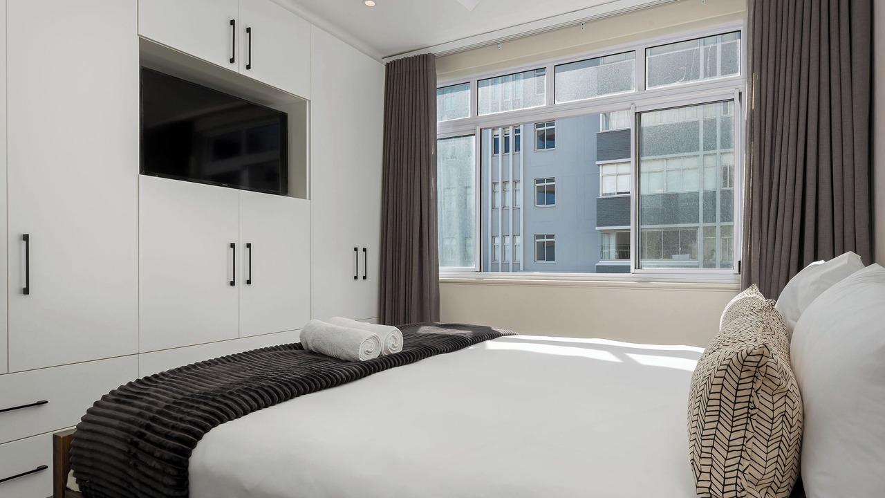 Photo of Bedroom in Three Anchor Bay